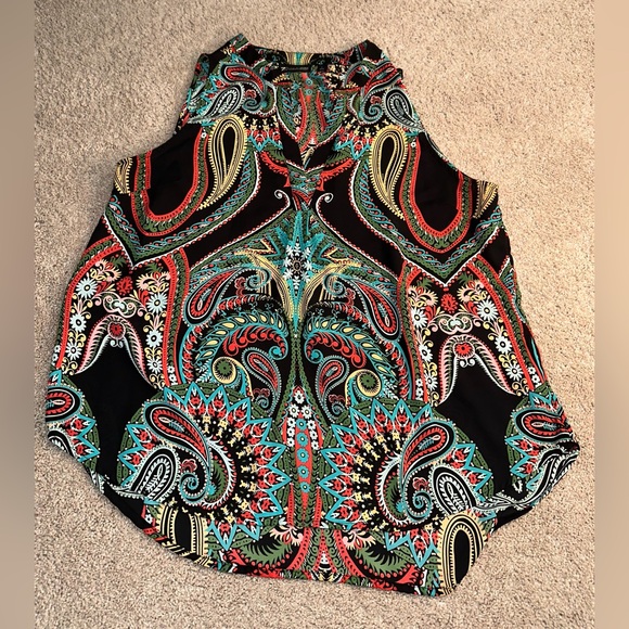 7th Avenue Tops - 7th Avenue Paisley Sleeveless Top - Multicolor. Size L